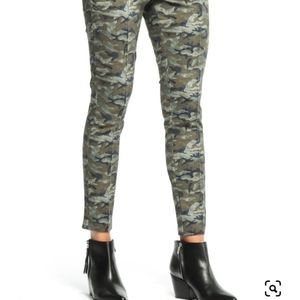 Anatomie Sandra Skinny Camo Pant